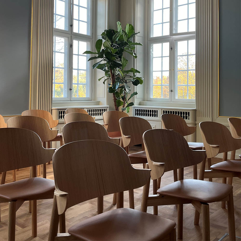 KASTELLET Dining Chair Interior