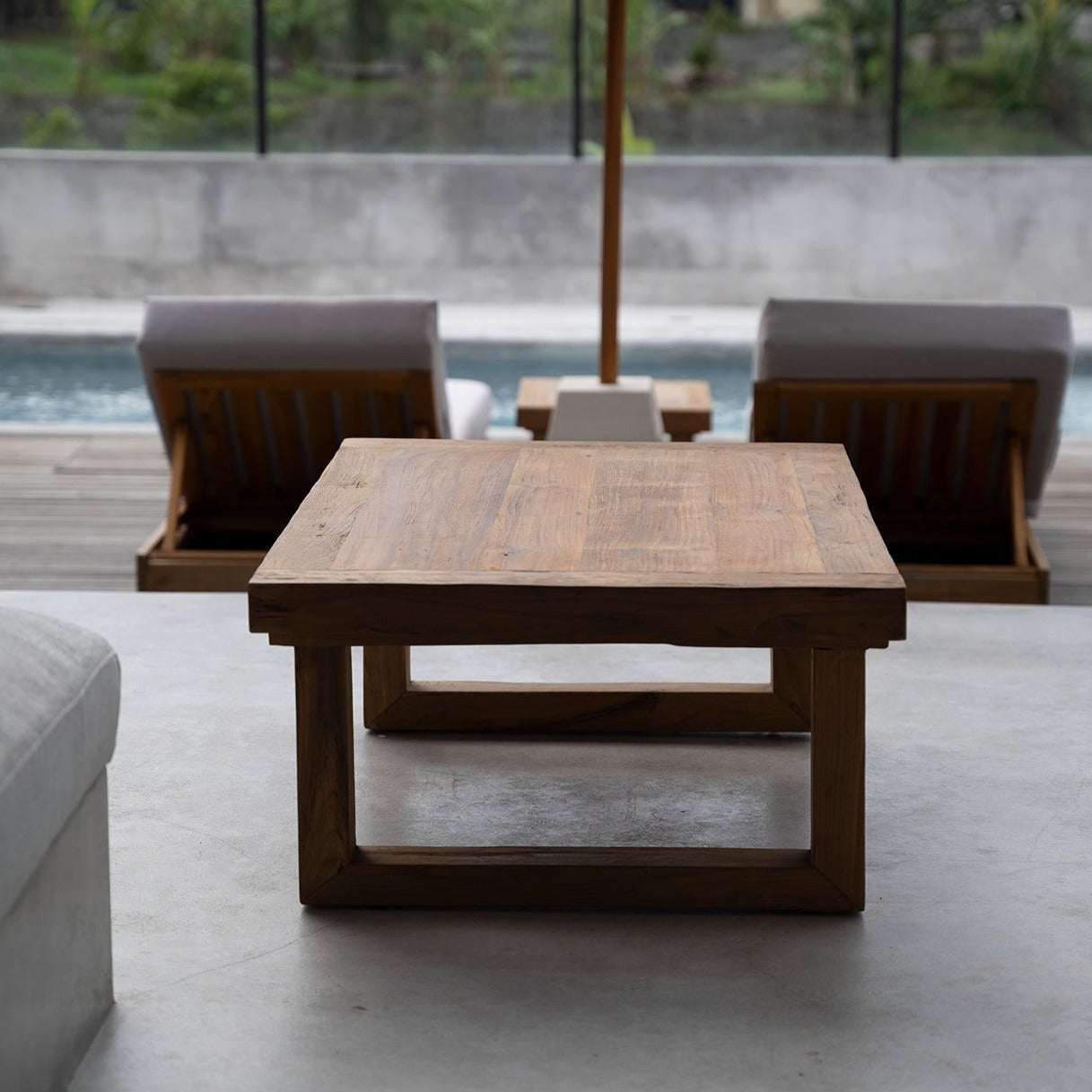 The Reclaimed Teak Couchtisch - Natural