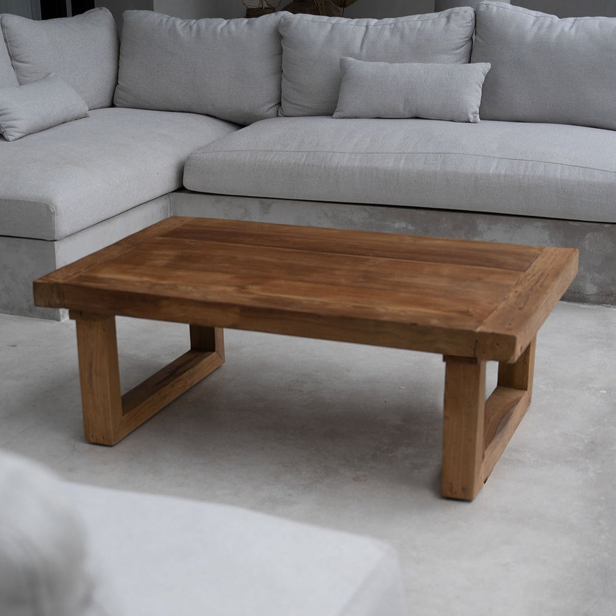 The Reclaimed Teak Couchtisch - Natural