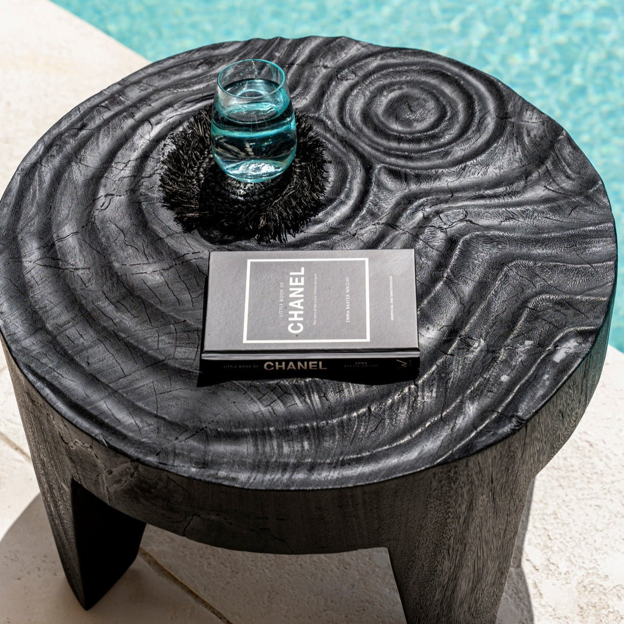 The MADERO Coffee Table - Black