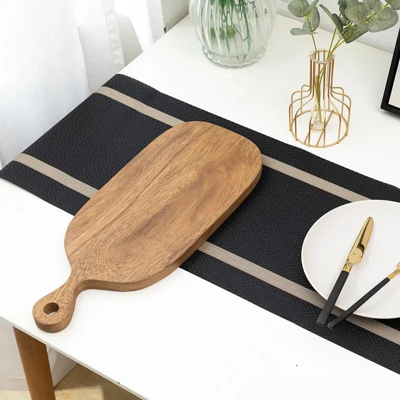 Unifarbener Tischläufer