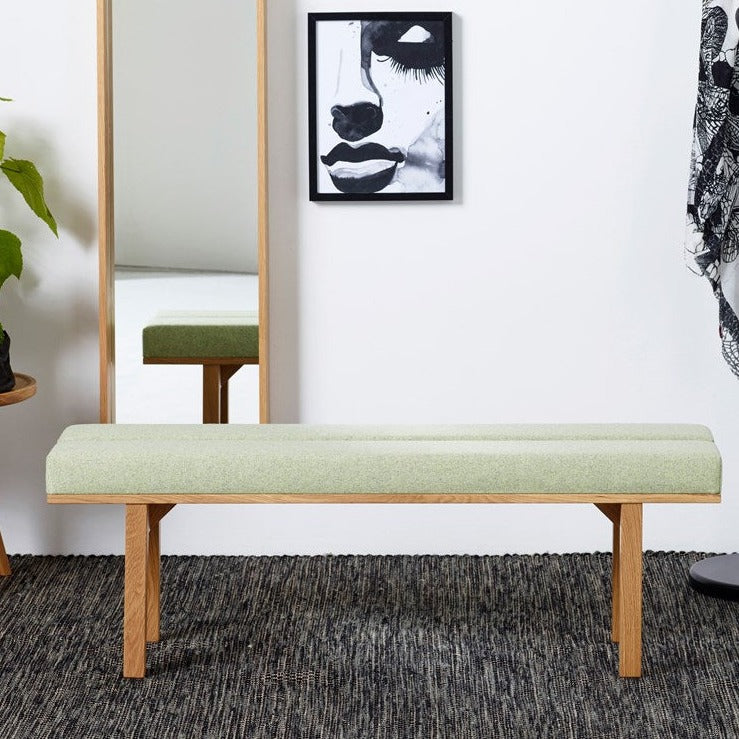 KAMON Bench green, interior view