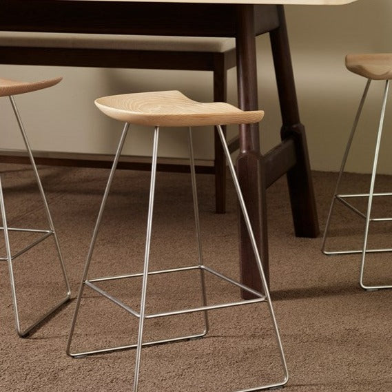 KAZ Stool 65 natural oak interior view with table