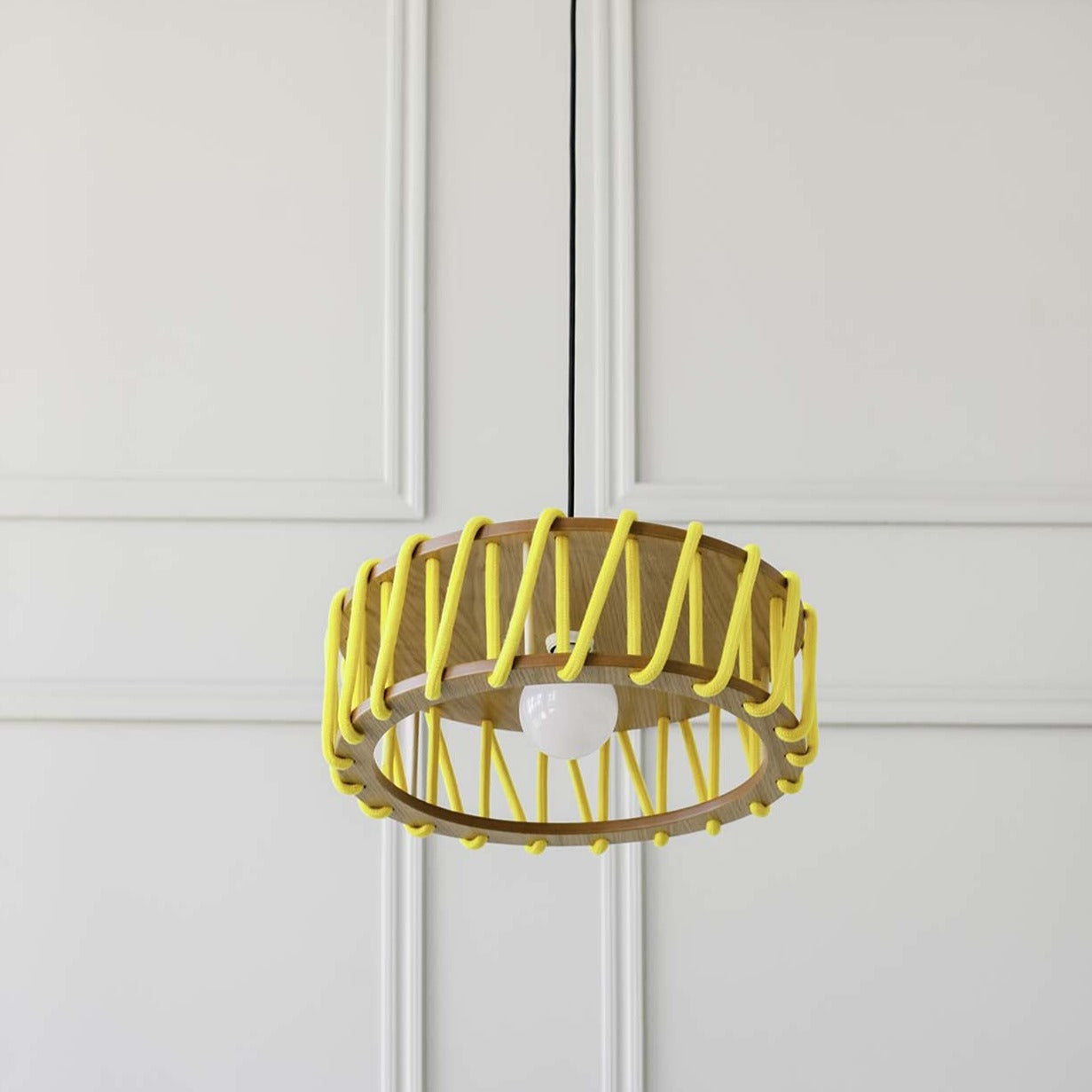 MACARON Pendant Lamp Yellow 30 cm interior view