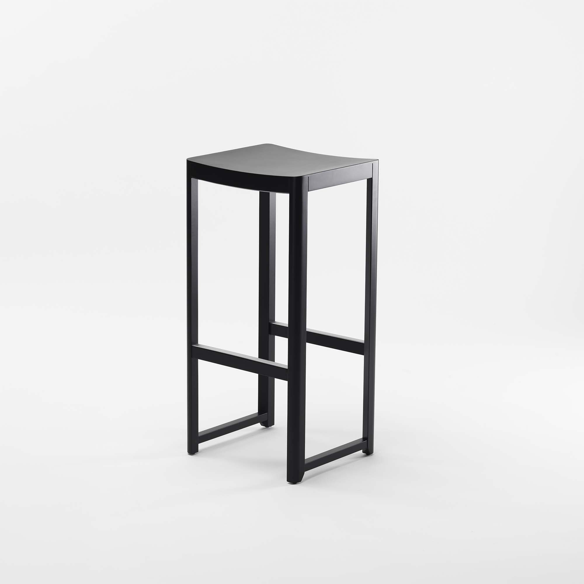 SELERI Barstool Black Plywood Seat front view