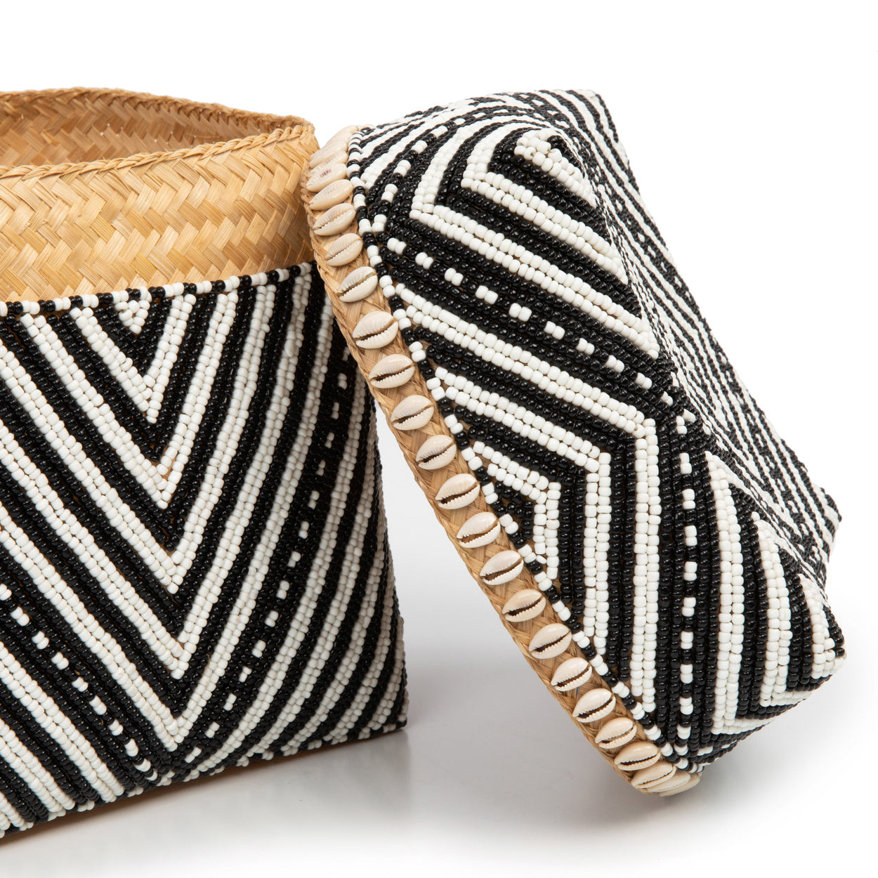 STRIPED & DOTS Basket Set crop view