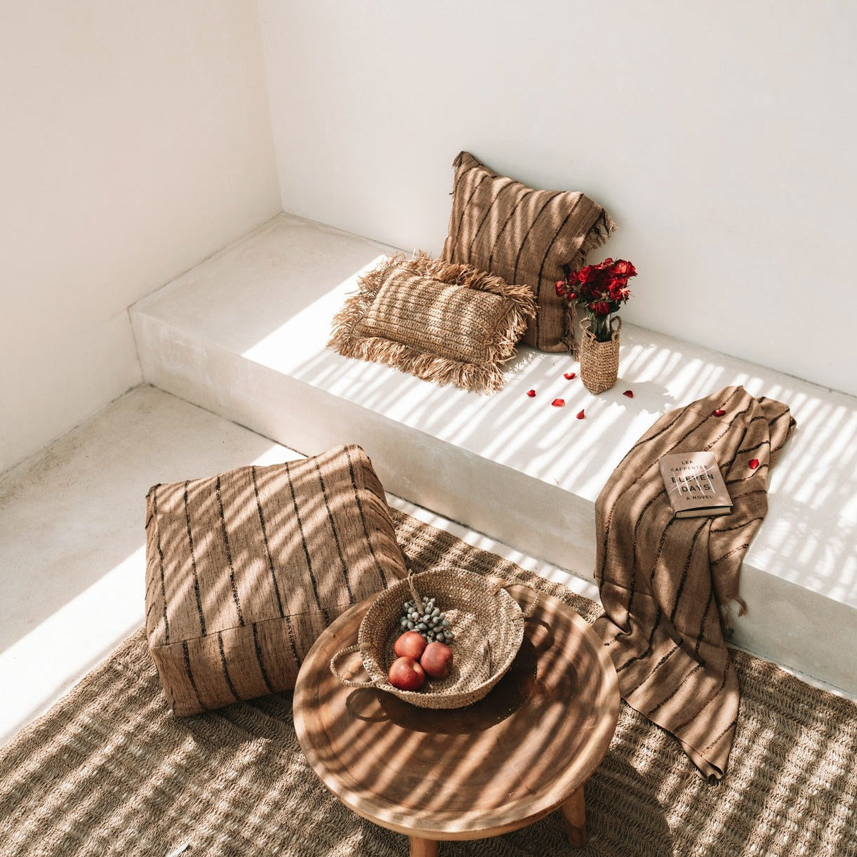 OH MY GEE Cushion Cover Beige-Black top interior view