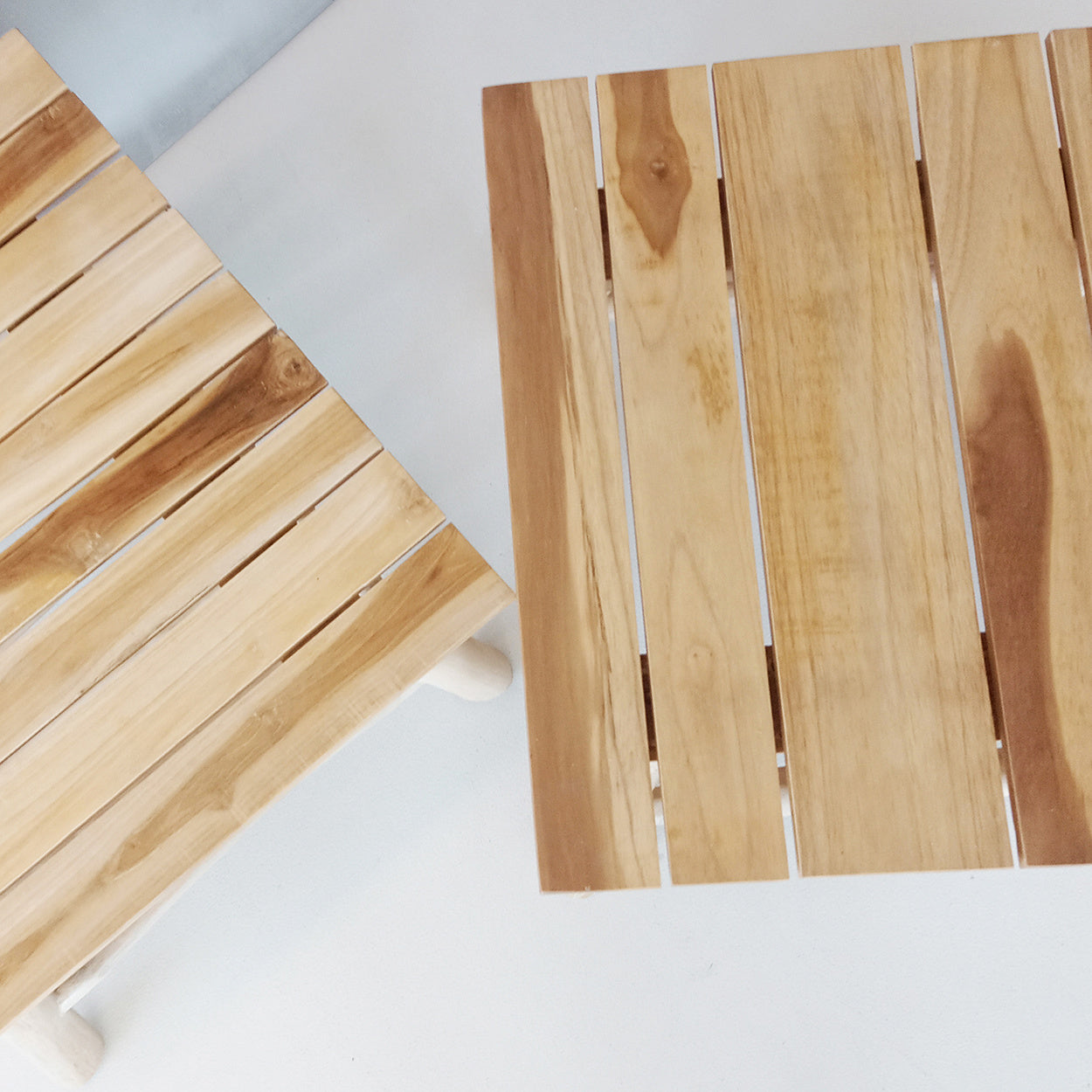 THE ISLAND Side Table top view