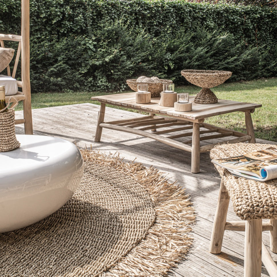 THE ISLAND Coffee Table full outdoor view