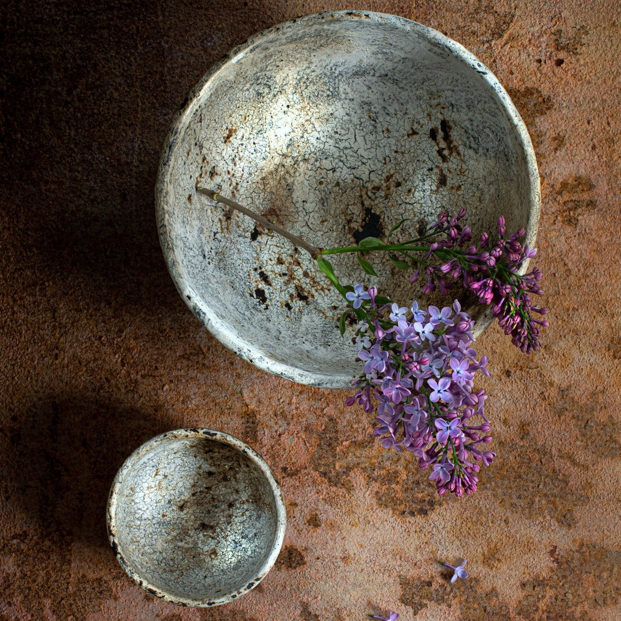 THE BURNED Bowl antique top view