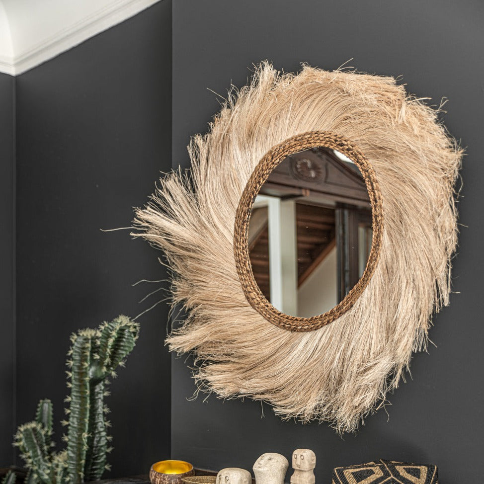 THE HATHI Mirror side interior view
