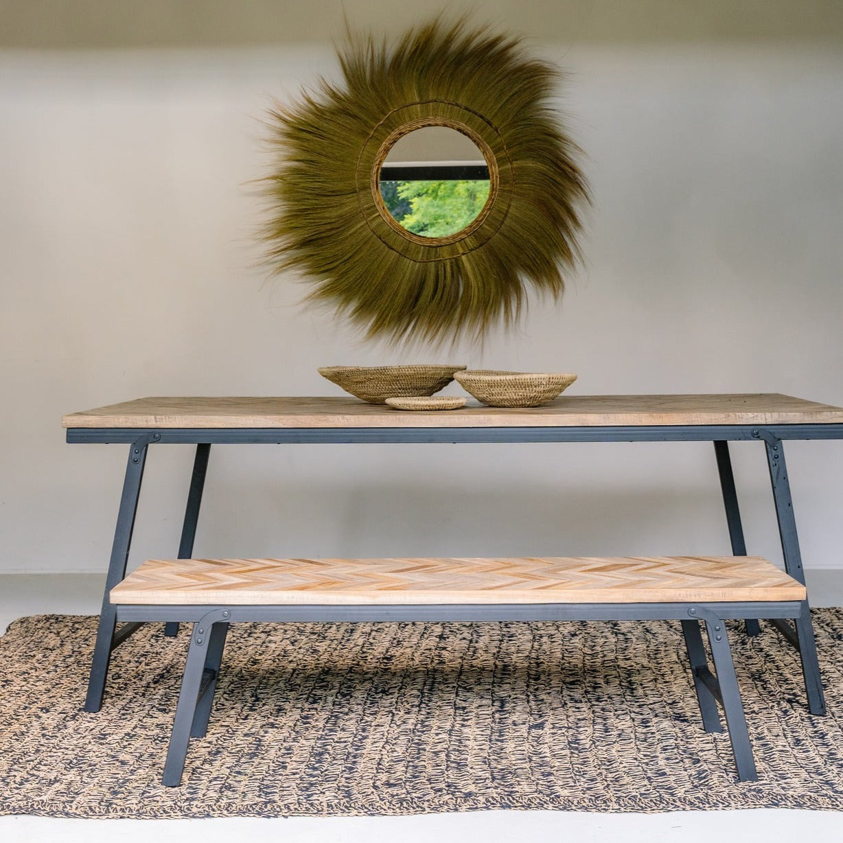 THE MUFASA Mirror front interior view