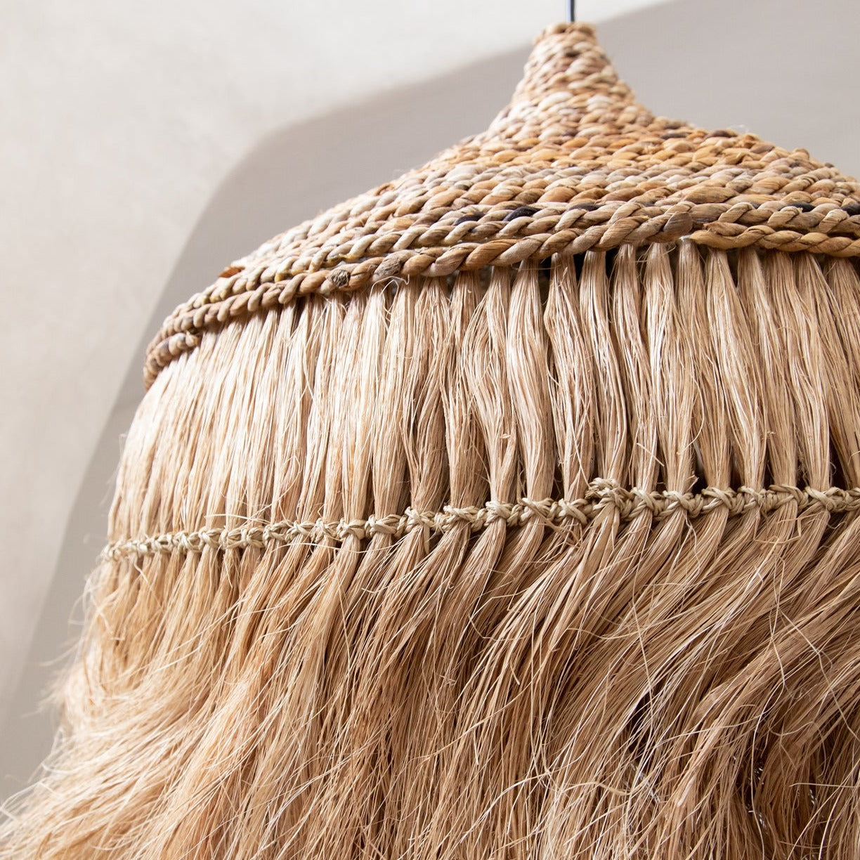 THE ABACA HOOLA Pendant Natural macro interior view