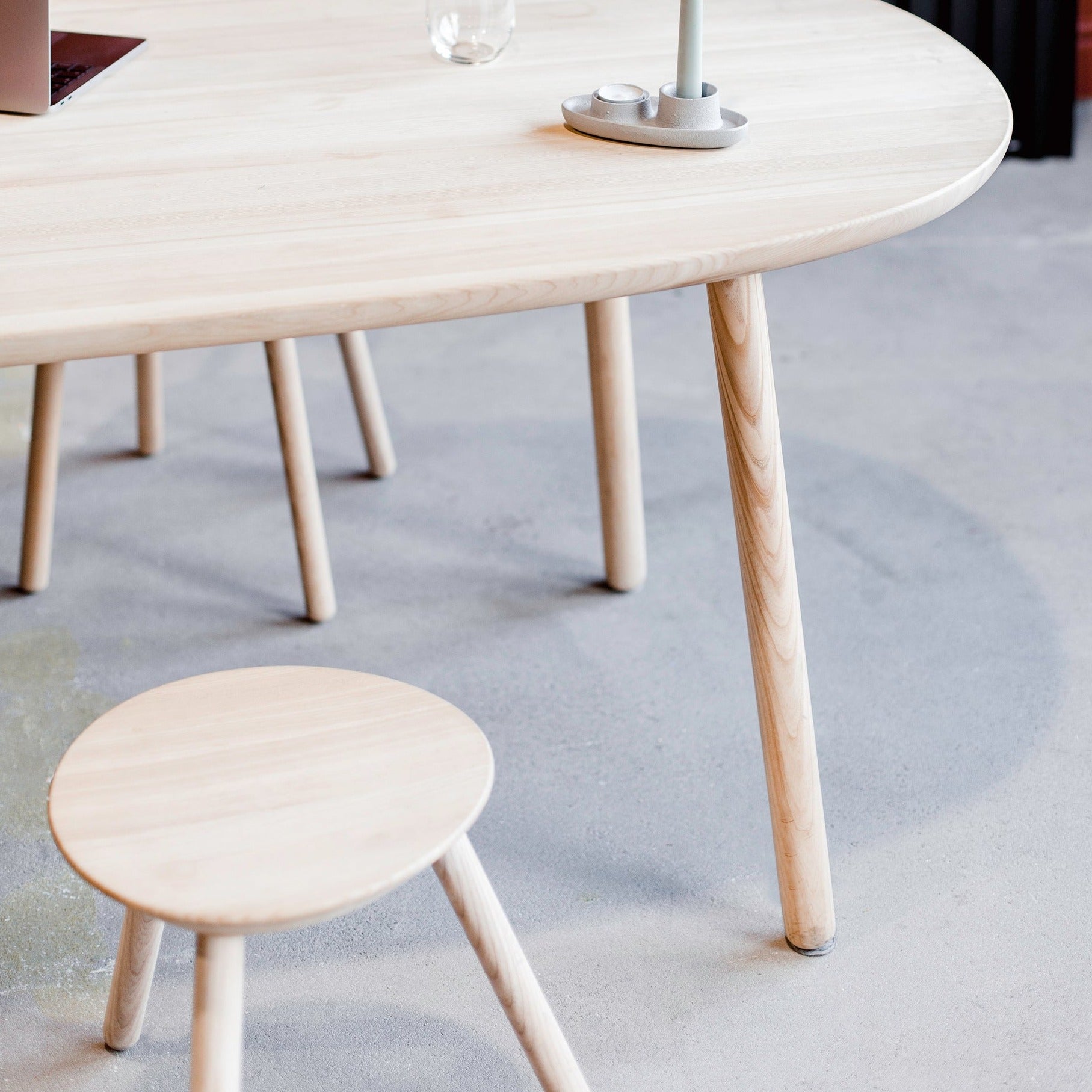 NAЇVE Dining Table 180 diameter natural ash