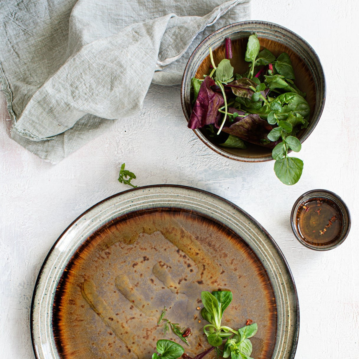 THE COMPORTA Dinner Plate Set of 4 interior top view