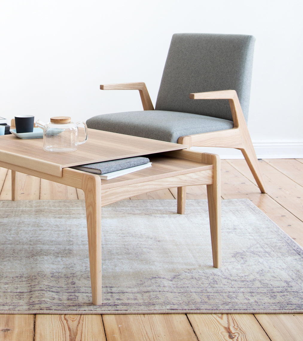 1378 COFFEE Table ash interior view with armchair