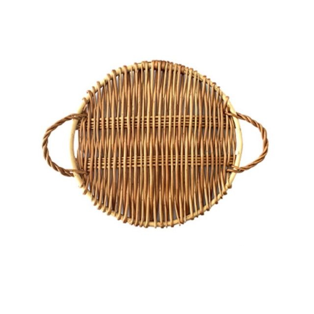 Klassisches Rattan-Serviertablett mit Griff