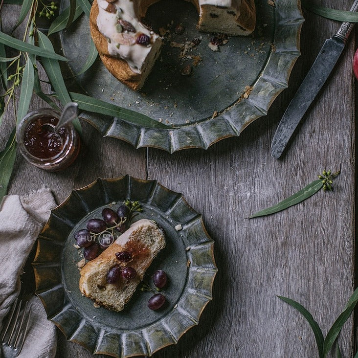 Handgefertigtes Vintage antikes Metalltablett