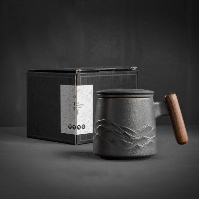 Keramik-Retro-Kaffeetasse mit Holzgriff