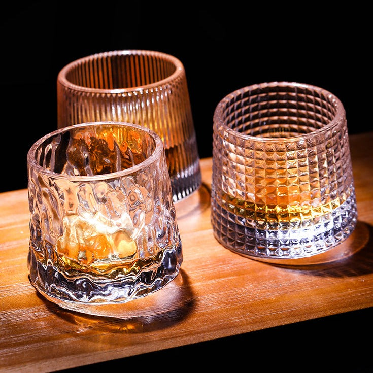Whiskyglas aus dickem Kristallglas
