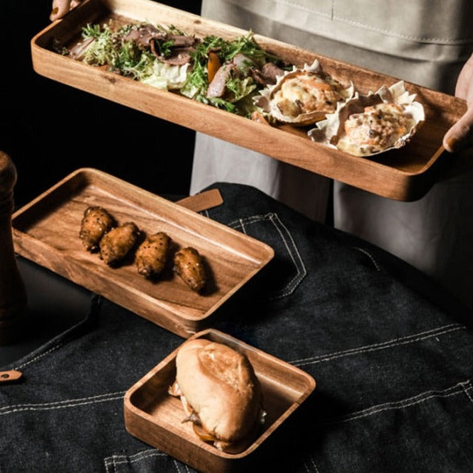 Serviertablett aus Akazienholz im japanischen Stil