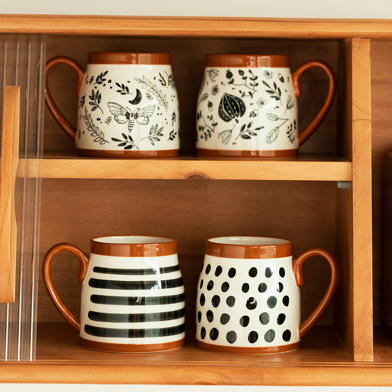 Vintage-Keramik-Kaffeebecher