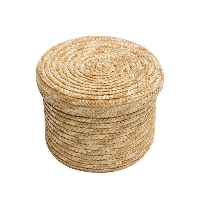 Handgefertigter Aufbewahrungskorb aus Strohgeflecht