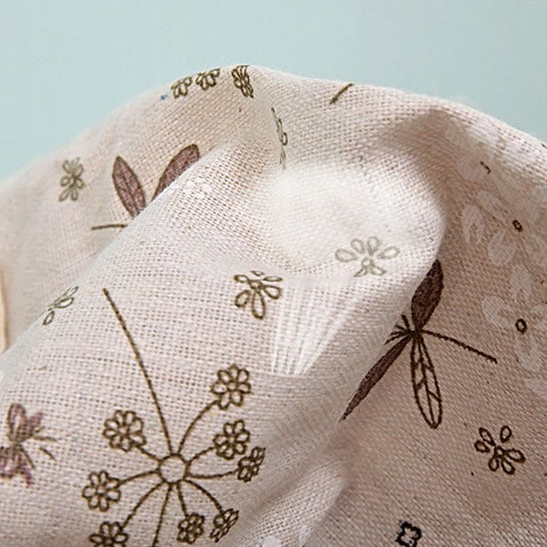 Gemütliche handgefertigte Aufbewahrungskörbe aus Stroh