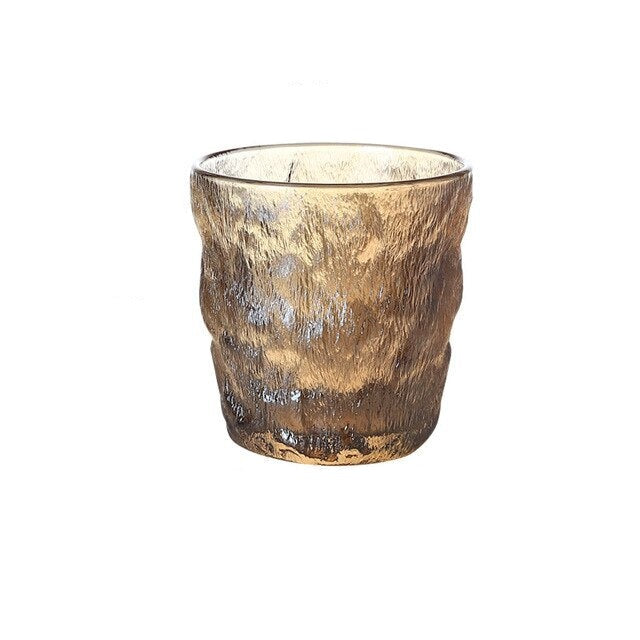 Hitzebeständiger Becher aus Gletscherglas