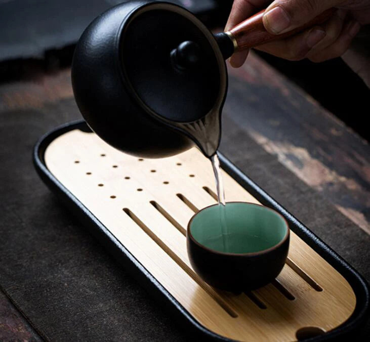 Einfaches Bambusholz-Tee-Tablett