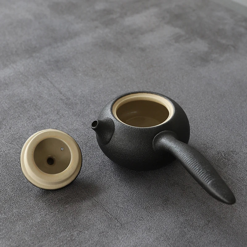 LUWU Chinesische Teekanne aus schwarzer Keramik