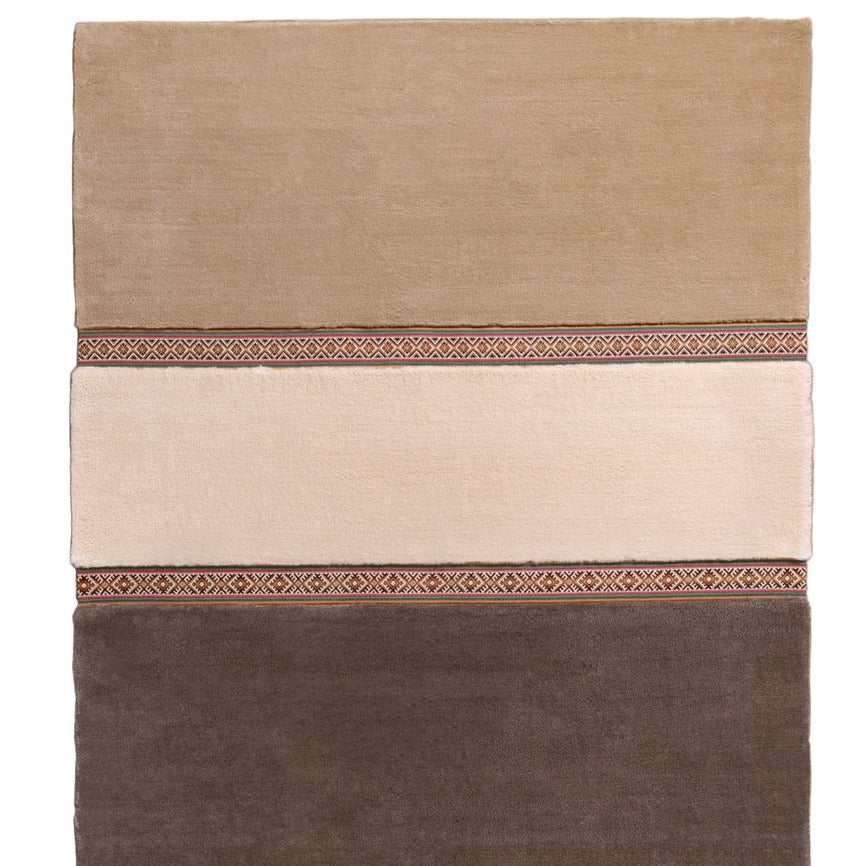 LIETUVA Carpet-brown with pattern