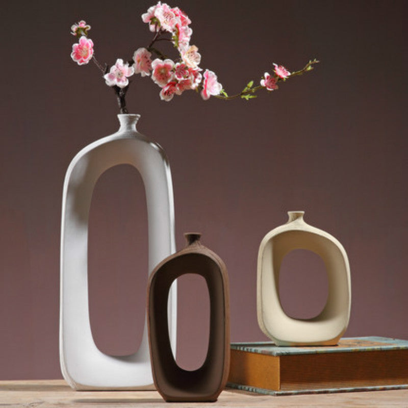 Vintage Vase aus gebürsteter Keramik im nordischen Stil