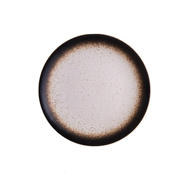 Runde Retro-Keramikplatten im japanischen Stil