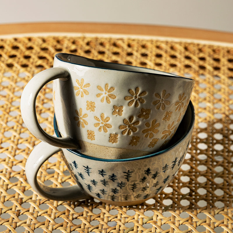 Japanischer Vintage Keramikbecher Handgriff