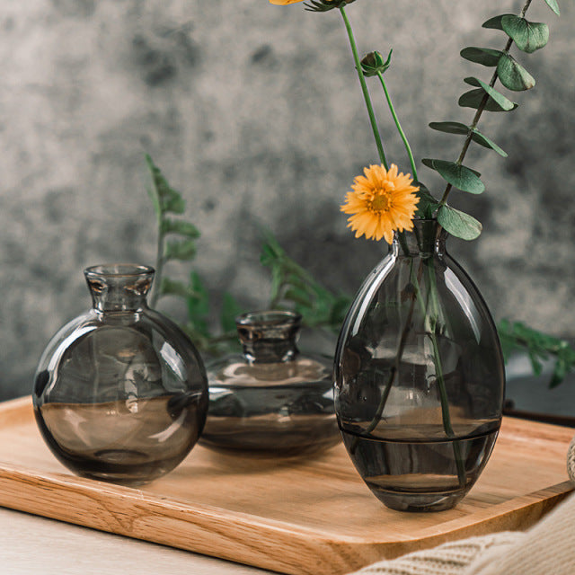 Klassische Mini-Vasen aus transparentem Glas, 3er-Set