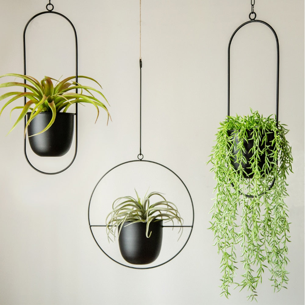 Unseren hängenden Blumentopf aus Metall im nordischen Stil