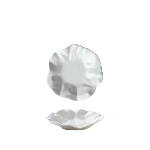 Weißes französisches Keramikgeschirr mit unregelmäßiger Form