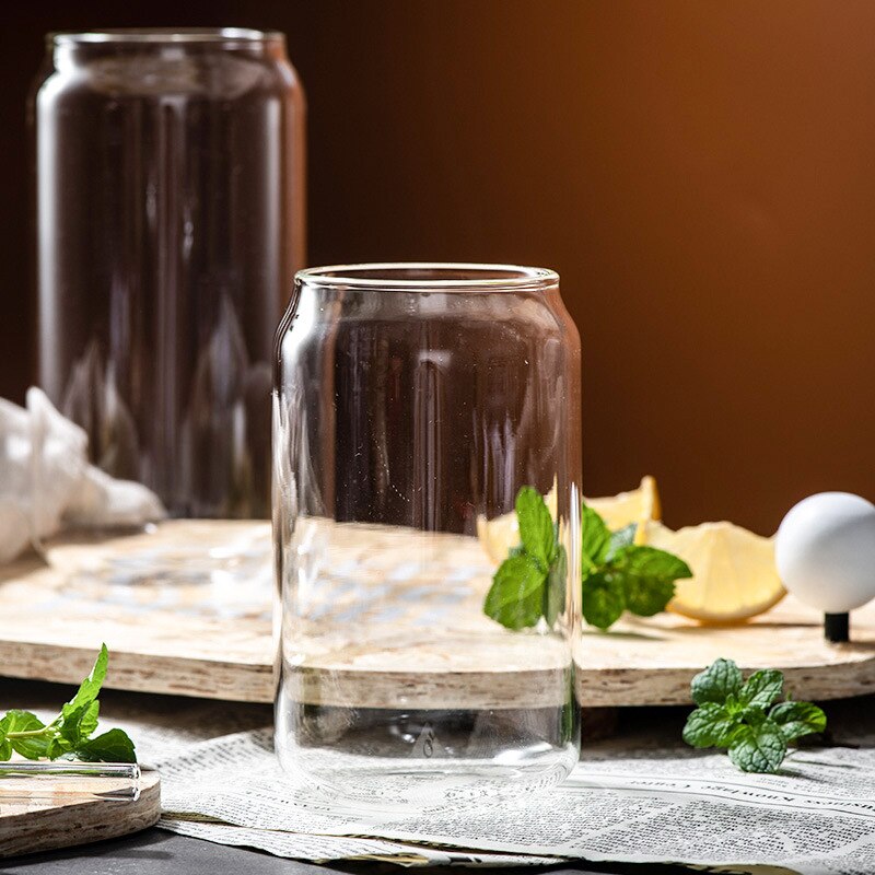Glasbecher im europäischen Stil für kalte Getränke